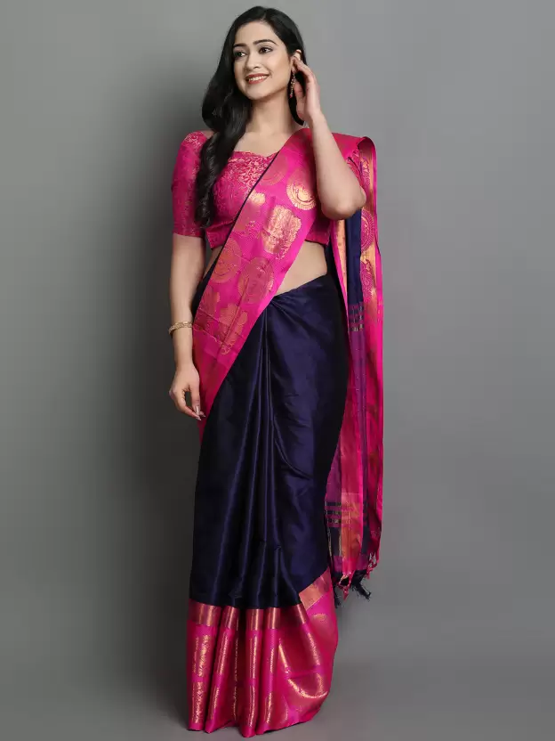 Saree blu scuro in jacquard Dharmavaram intrecciato