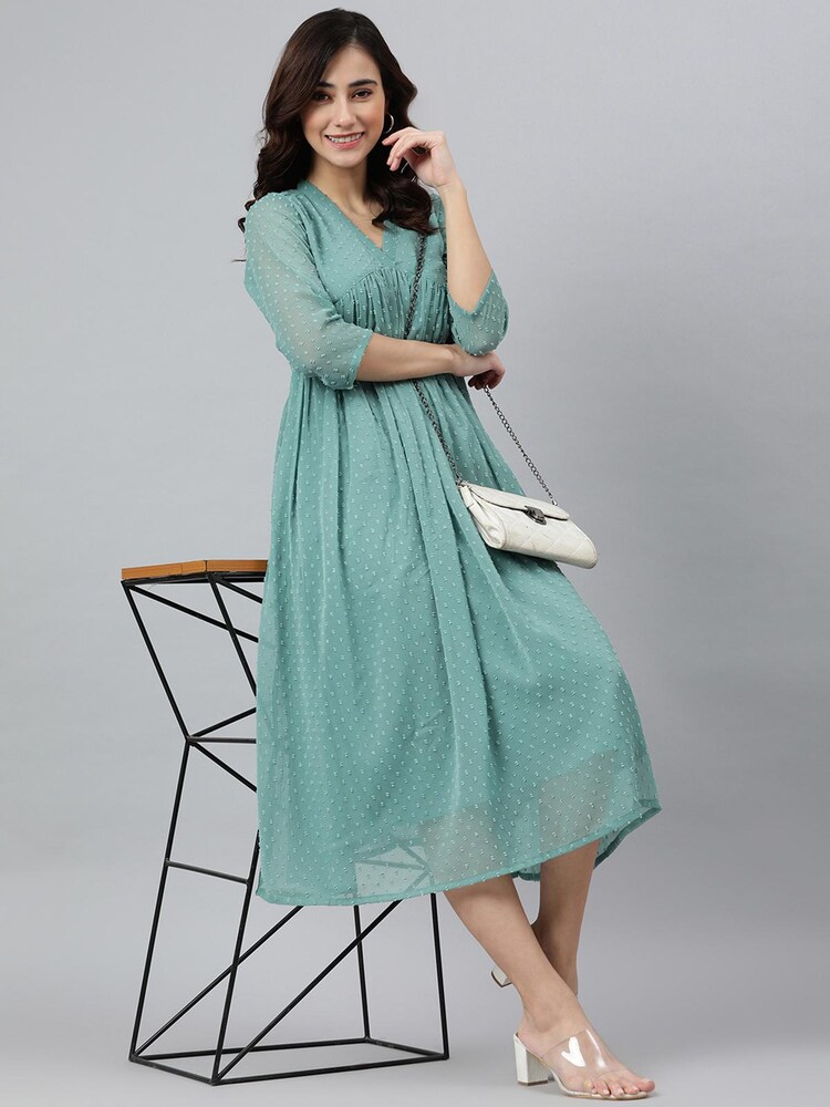 Abito svasato in chiffon di poliestere verde con design personalizzato