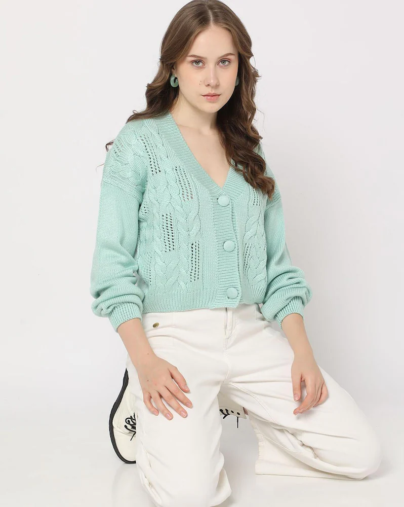 Cardigan da donna in maglia a trecce con scollo a V
