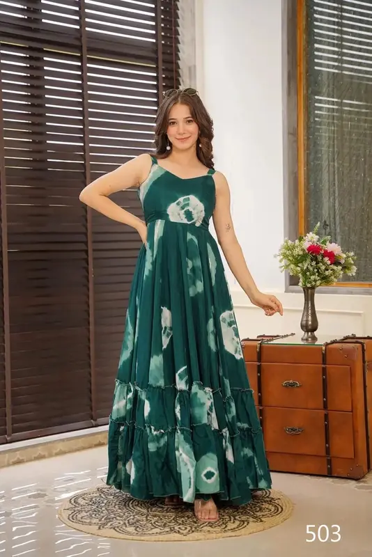 Collezione di abiti in rayon stampati in digitale di lusso