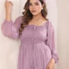 Abito aderente e svasato in chiffon dobby color lavanda
