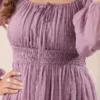 Abito aderente e svasato in chiffon dobby color lavanda