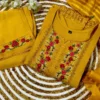 Set Kurta in Seta Gadhwal con ricamie e duptta in seta taby