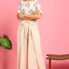 Top corto con palazzo con stampa floreale in cotone flessibile color crema
