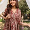 Tunica a trapezio in puro cotone marrone con stampa Paisley