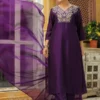 Completo Kurta a trapezio con carré ricamato in misto seta viola