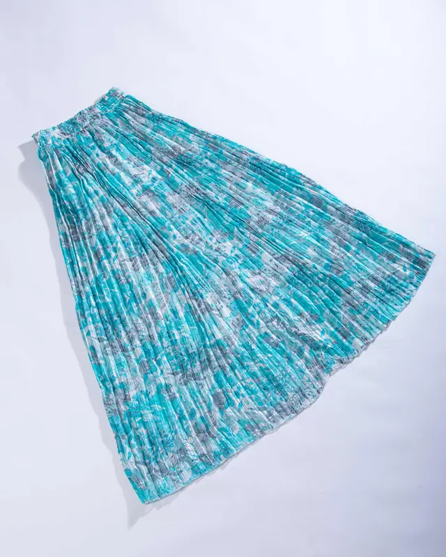 Gonna svasata in chiffon bianco da donna
