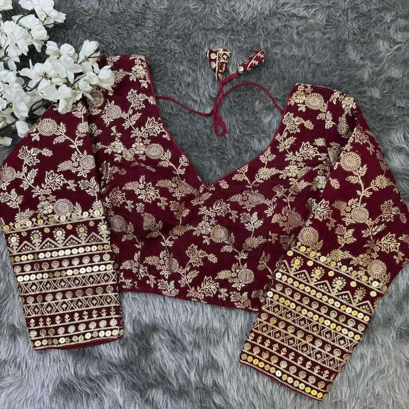 Camicetta Saree in seta Dola con ricamo