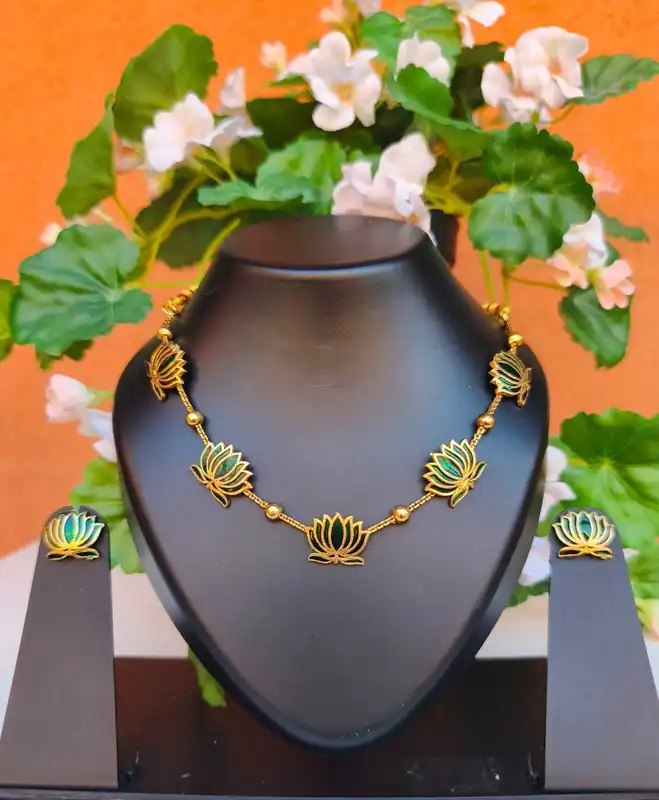 Set Collana Girocollo Loto Verde