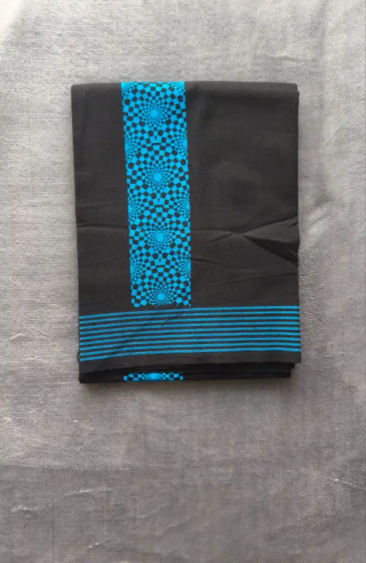 Mundu singolo / Otta Mundu / Lungi stampato nero (Kerala Dhoti dell’India meridionale)