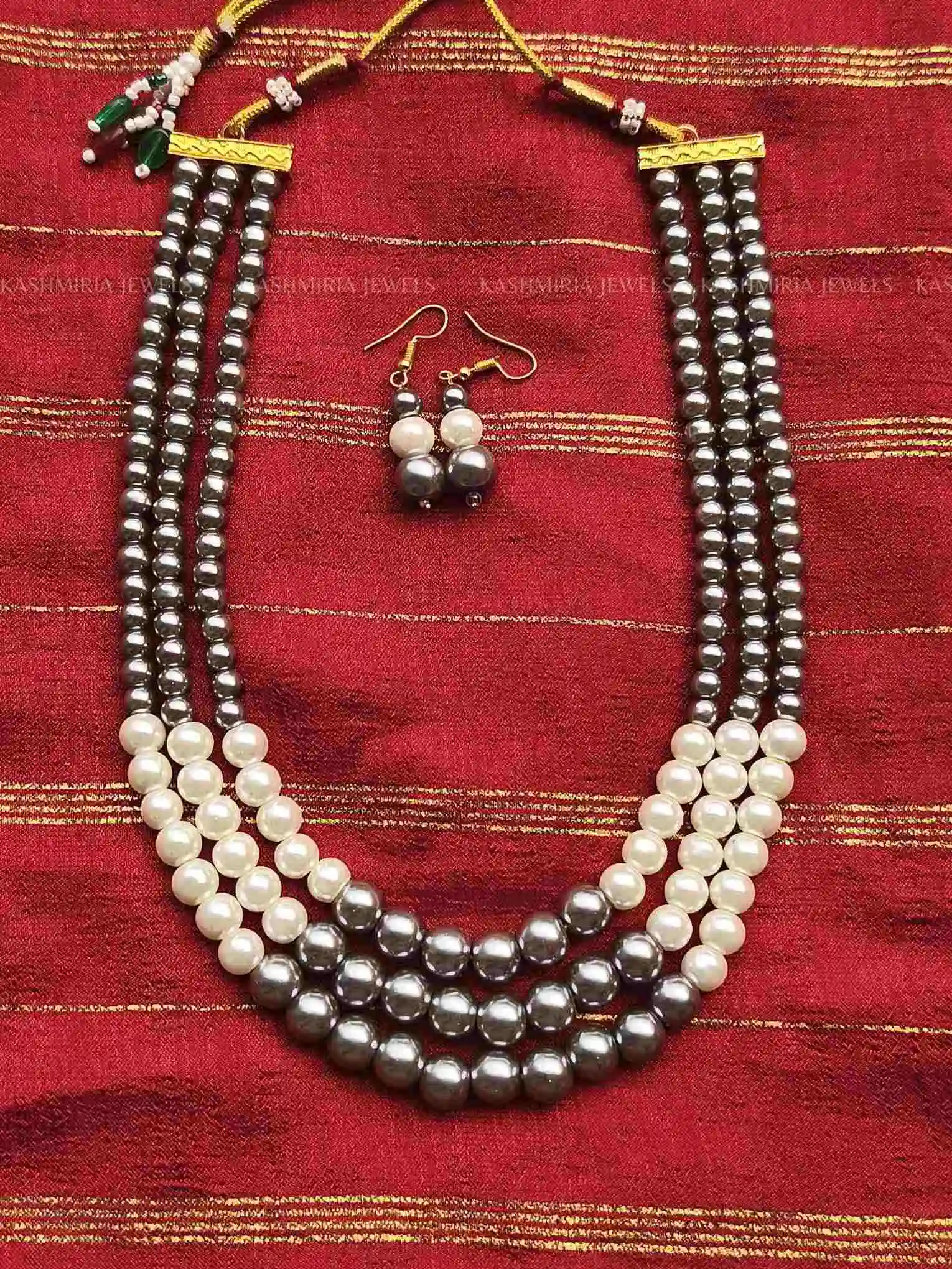 collana perle grigio