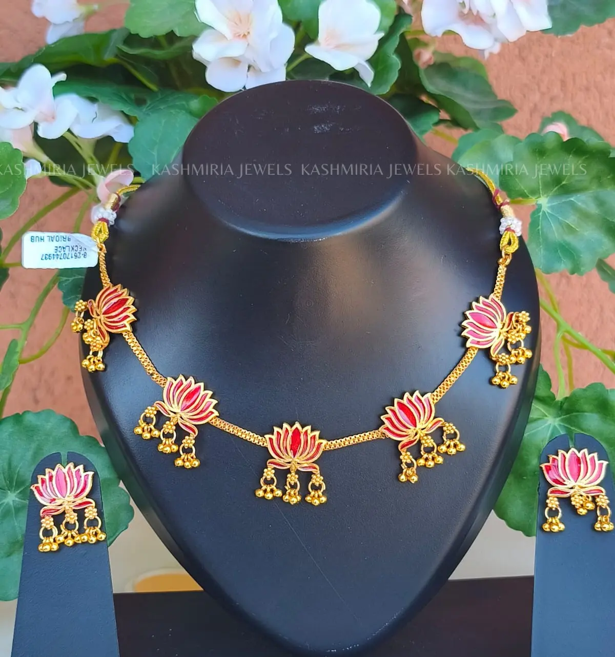 Collana loto rosso e perla