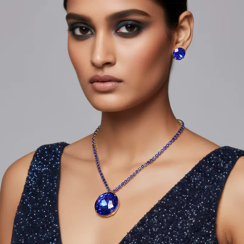 Set collana e orecchini in cristallo anti-ossidazione