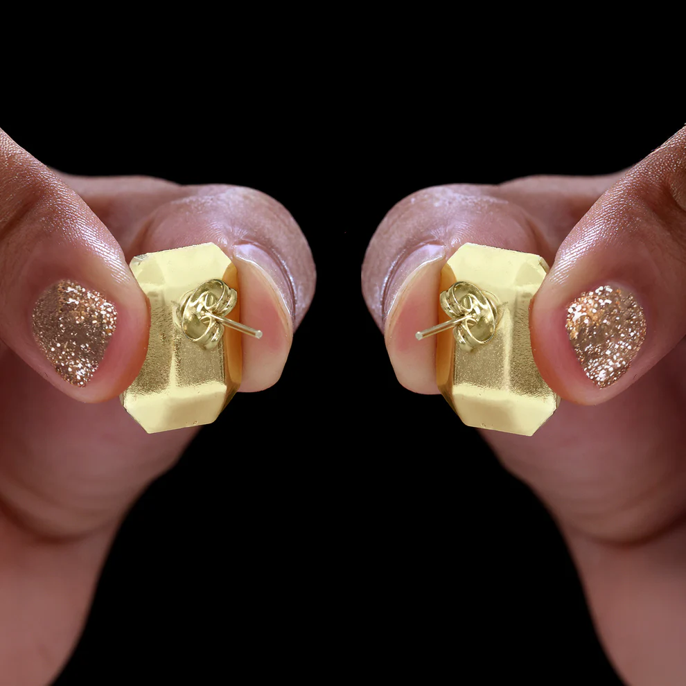 Orecchini rettangolari anti-ossidazione con cristalli verde smeraldo