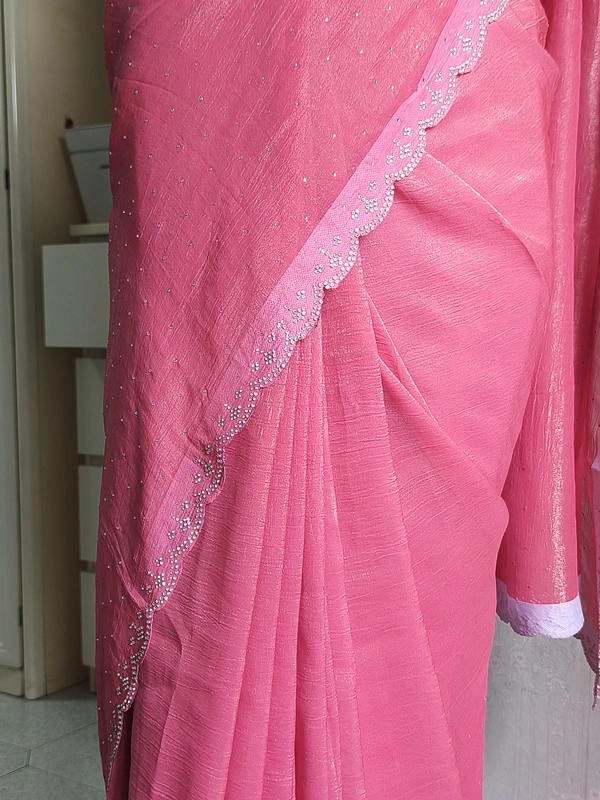 Sari Da Festa in Jimmy Choo, Camicetta Pronta