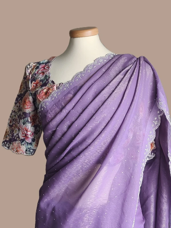 Sari Da Festa in Jimmy Choo, Camicetta Pronta