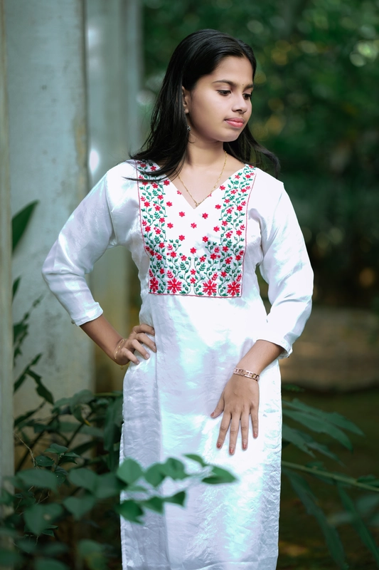 Collezione Natale – Kurta natalizio in seta