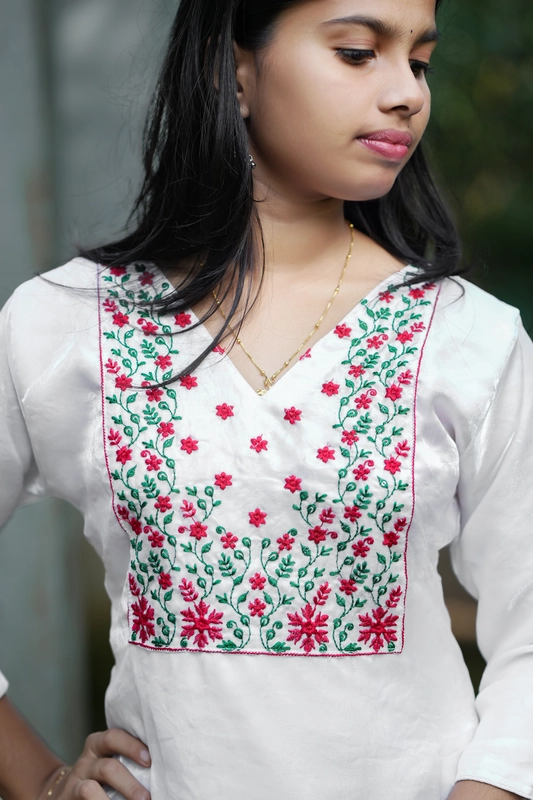 Collezione Natale – Kurta natalizio in seta