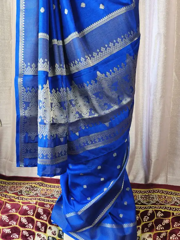 Sari in Seta Dola Blu con camicetta pronta
