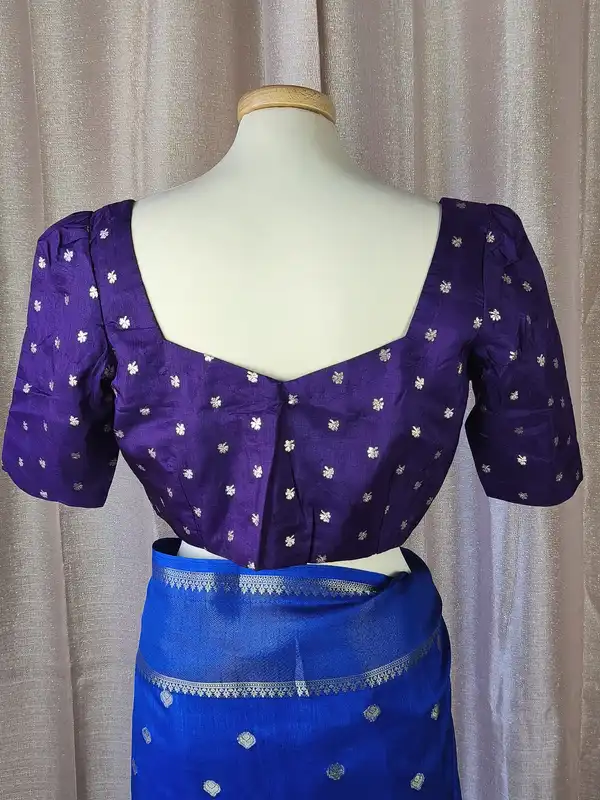 Sari in Seta Dola Blu con camicetta pronta