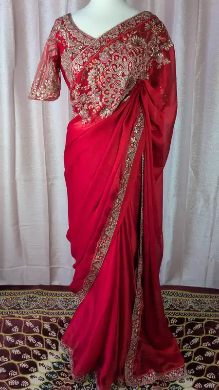 Collezione Luxury Sari – Pure Satin Seta & Ricamo Pesante, Camicetta pronta