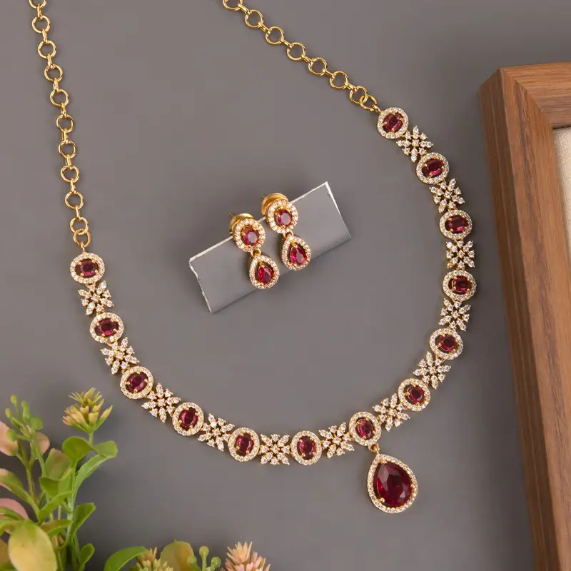 Set Collana e Orecchini con Pietre Rubino Eleganti