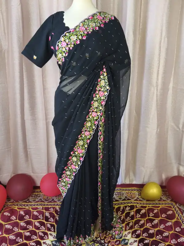 Collezione Luxury Sari – Pure Satin Seta & Ricamo Pesante, Camicetta pronta