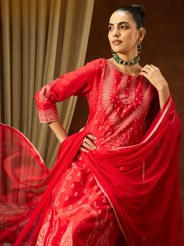 Kurta Set Dritto Stampato in Tessuto Misto Seta Blu Navy – Eleganza Etnica Raffinata