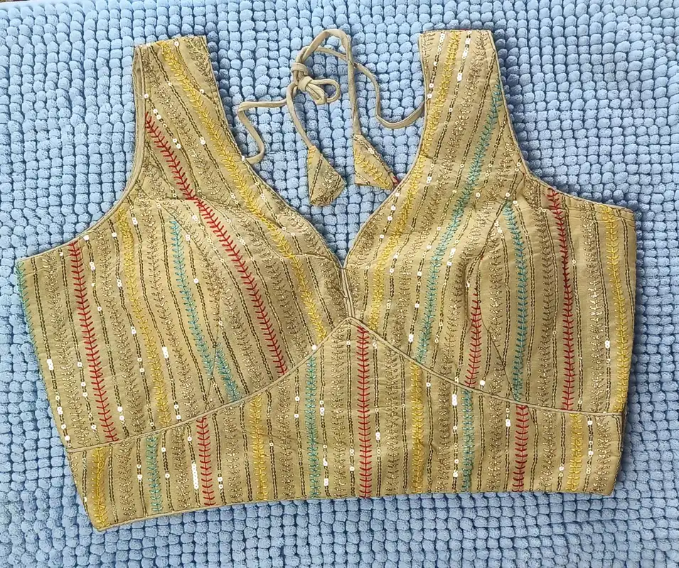 Camicetta Choli in Seta Phantom Crema – Blusa Saree Pronta da Indossare