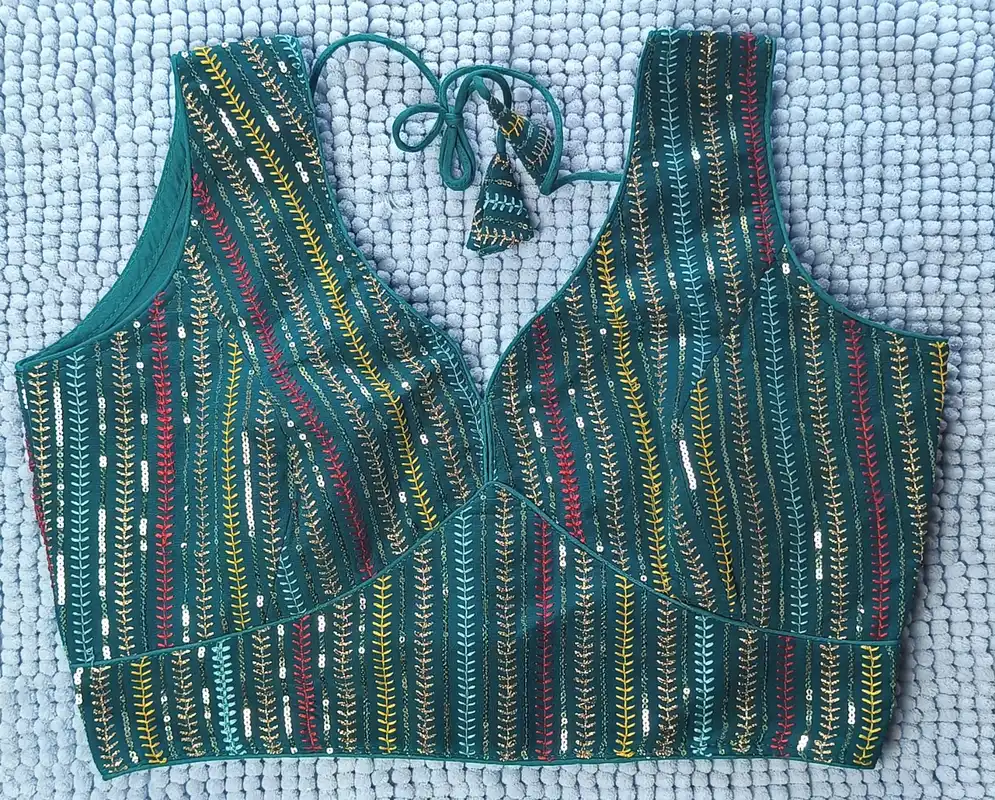 Camicetta Choli in Seta Phantom Verde Bottiglia – Blusa Saree Pronta da Indossare